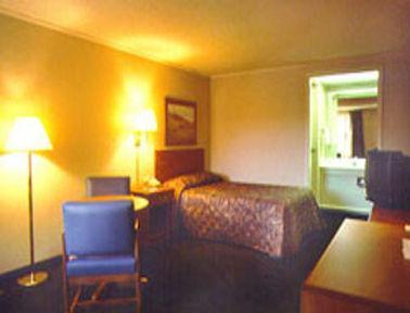 Knights Inn Florence/Cincinnati South חדר תמונה